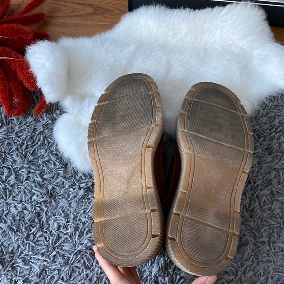 B2 Leather Lace-Up Shoes - Picture 8 of 11